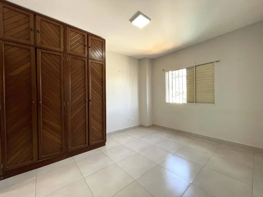 Apartamento com 3 quartos à venda e para alugar, 94m2 em Alvorada, Cuiaba - MT - imagem 9 Foto 9 de Apartamento com 3 quartos à venda e para alugar, 94m2 em Alvorada, Cuiaba - MT