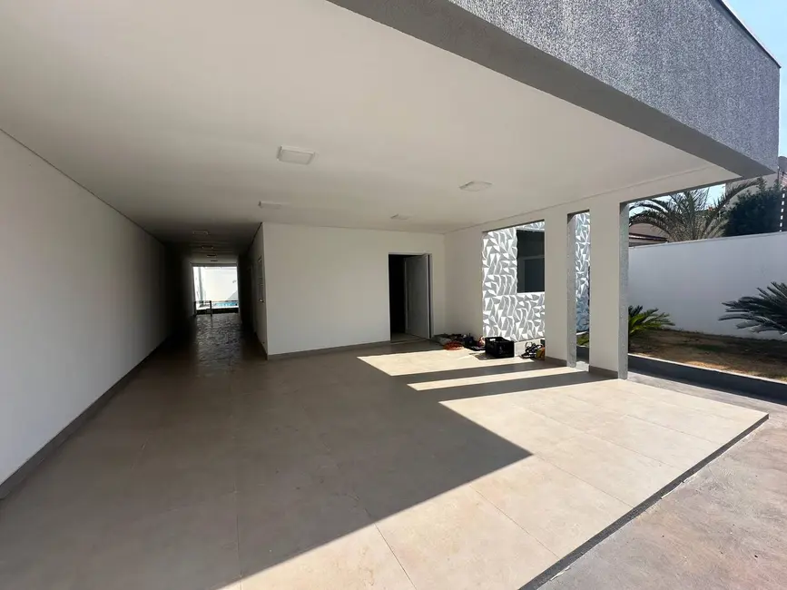 Casa com 3 quartos à venda, 360m2 em Santa Cruz, Cuiaba - MT - imagem 5 Foto 5 de Casa com 3 quartos à venda, 360m2 em Santa Cruz, Cuiaba - MT