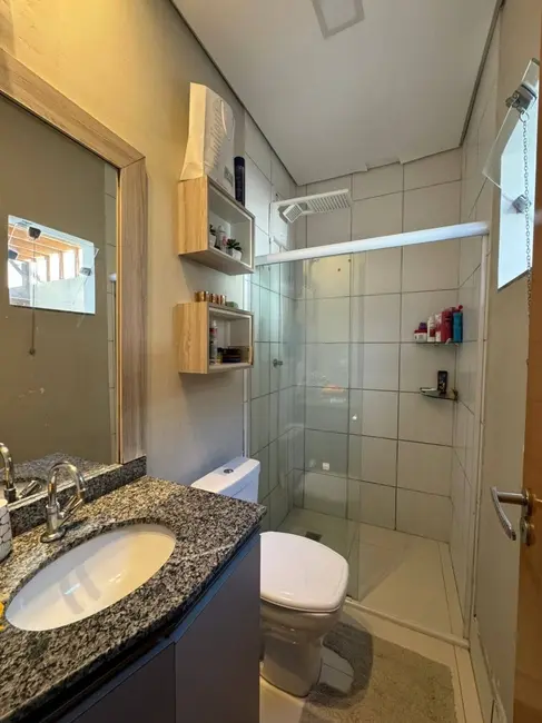 Casa de Condomínio com 3 quartos à venda, 132m2 em Jardim das Palmeiras, Cuiaba - MT - imagem 8 Foto 8 de Casa de Condomínio com 3 quartos à venda, 132m2 em Jardim das Palmeiras, Cuiaba - MT