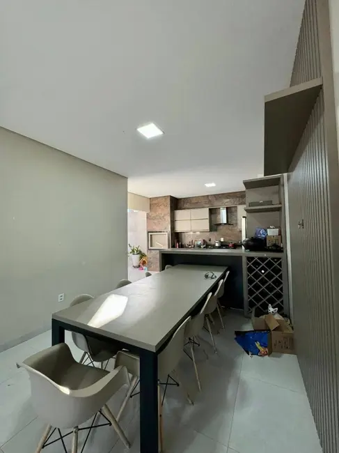 Casa de Condomínio com 3 quartos à venda, 132m2 em Jardim das Palmeiras, Cuiaba - MT - imagem 6 Foto 6 de Casa de Condomínio com 3 quartos à venda, 132m2 em Jardim das Palmeiras, Cuiaba - MT