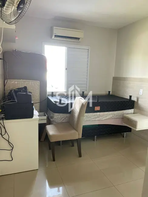 Casa com 3 quartos à venda, 200m2 em Jardim Imperial, Cuiaba - MT - imagem 5 Foto 5 de Casa com 3 quartos à venda, 200m2 em Jardim Imperial, Cuiaba - MT