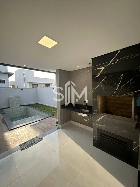 Foto 1 de Casa com 3 quartos à venda, 320m2 em Jardim Imperial, Cuiaba - MT