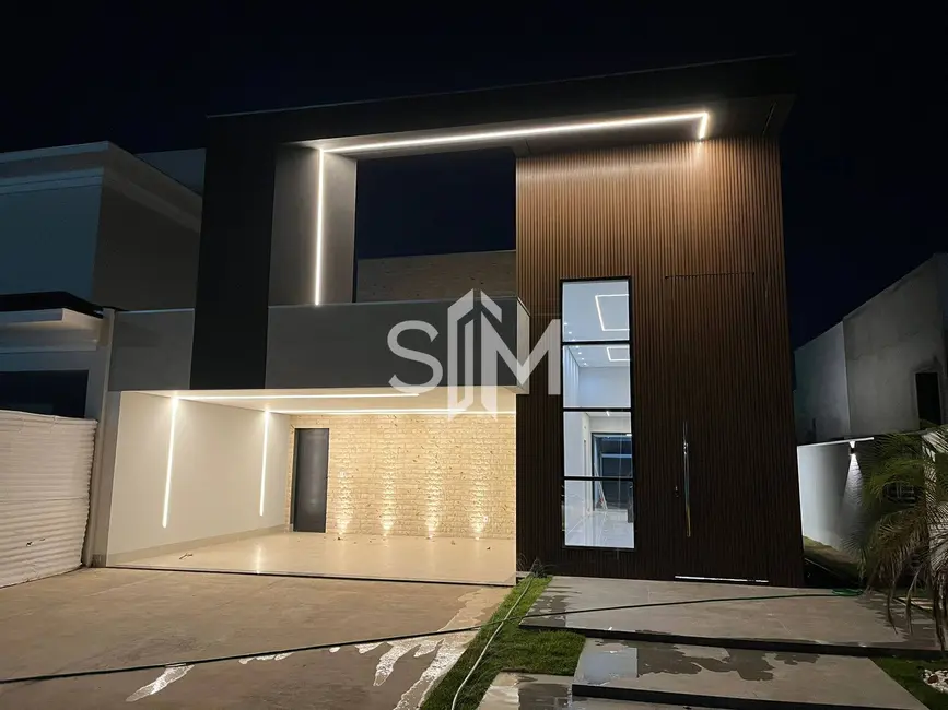 Foto 2 de Casa com 3 quartos à venda, 320m2 em Jardim Imperial, Cuiaba - MT