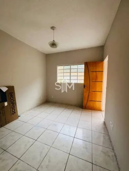 Casa com 2 quartos à venda, 170m2 em Despraiado, Cuiaba - MT - imagem 3 Foto 3 de Casa com 2 quartos à venda, 170m2 em Despraiado, Cuiaba - MT