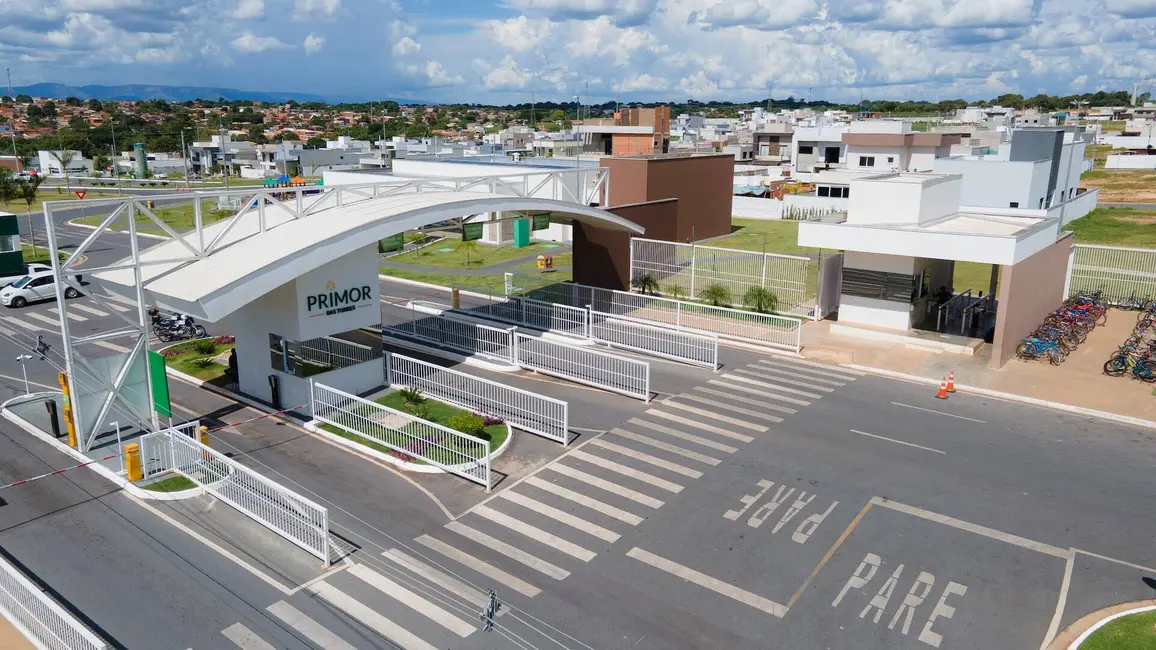 Foto 1 de Terreno / Lote à venda, 250m2 em Cuiaba - MT