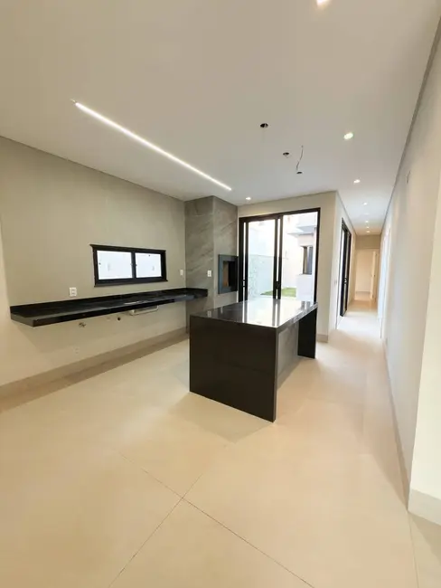 Casa de Condomínio com 3 quartos à venda, 148m2 em Cuiaba - MT - imagem 7 Foto 7 de Casa de Condomínio com 3 quartos à venda, 148m2 em Cuiaba - MT