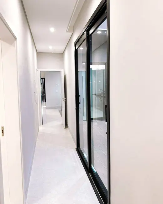 Casa de Condomínio com 3 quartos à venda, 150m2 em Cuiaba - MT - imagem 5 Foto 5 de Casa de Condomínio com 3 quartos à venda, 150m2 em Cuiaba - MT