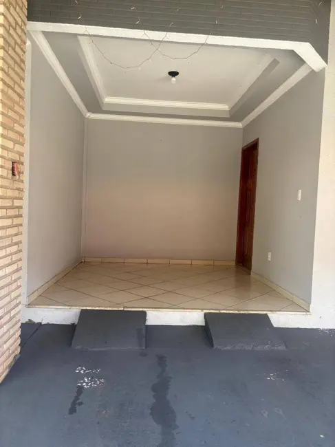 Foto 2 de Casa de Condomínio com 3 quartos à venda em Despraiado, Cuiaba - MT