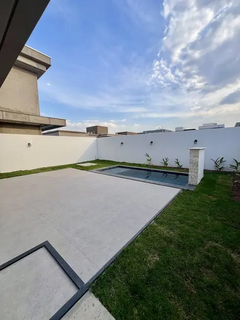 Foto 5 de Casa com 3 quartos para alugar, 200m2 em Morada dos Nobres, Cuiaba - MT