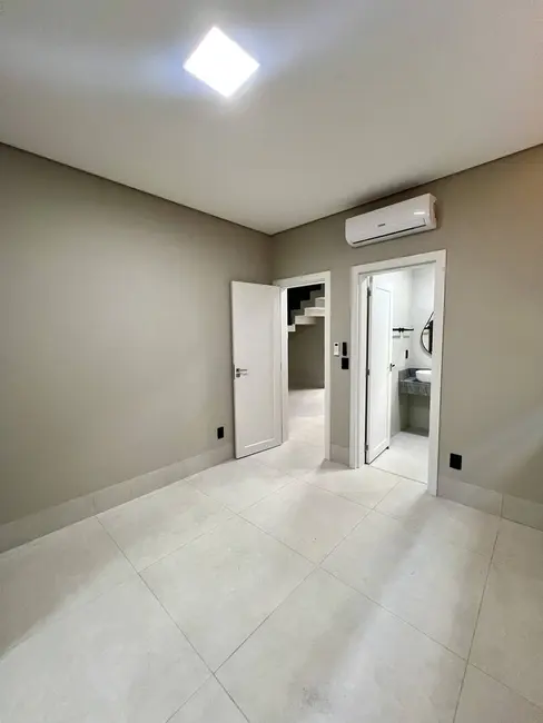 Foto 4 de Casa com 3 quartos para alugar, 200m2 em Morada dos Nobres, Cuiaba - MT