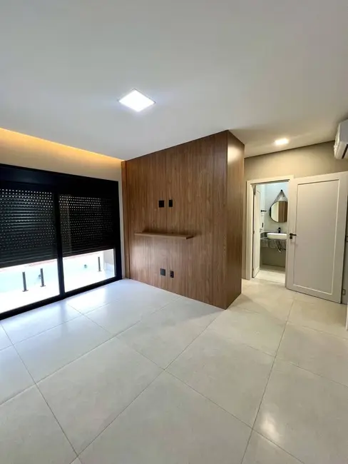 Foto 2 de Casa com 3 quartos para alugar, 200m2 em Morada dos Nobres, Cuiaba - MT