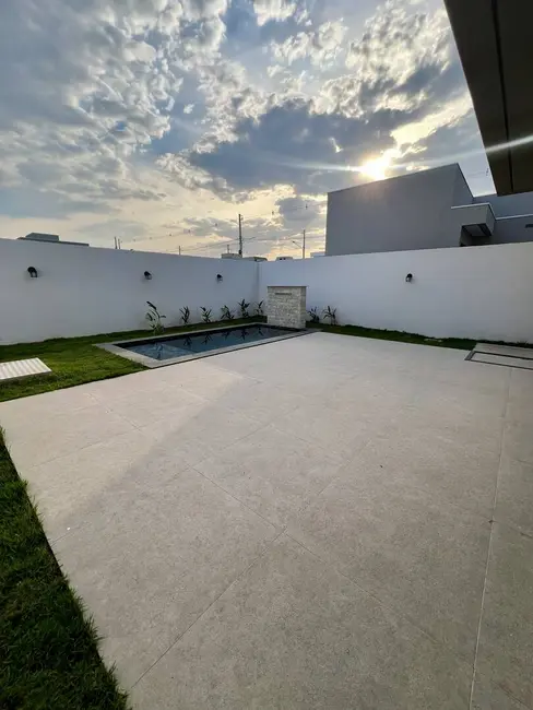 Foto 6 de Casa com 3 quartos para alugar, 200m2 em Morada dos Nobres, Cuiaba - MT