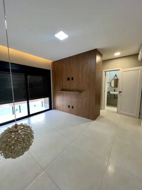 Foto 3 de Casa com 3 quartos para alugar, 200m2 em Morada dos Nobres, Cuiaba - MT