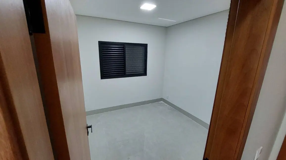 Casa com 3 quartos à venda, 106m2 em Cidade Alta, Cuiaba - MT - imagem 9 Foto 9 de Casa com 3 quartos à venda, 106m2 em Cidade Alta, Cuiaba - MT