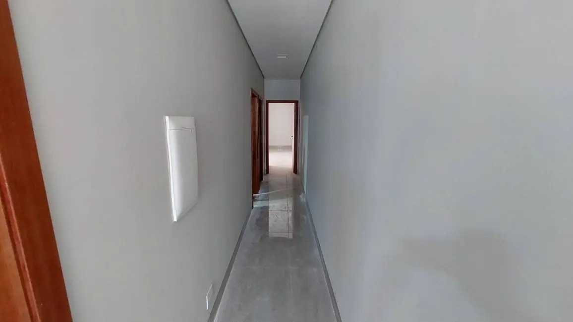 Casa com 3 quartos à venda, 106m2 em Cidade Alta, Cuiaba - MT - imagem 8 Foto 8 de Casa com 3 quartos à venda, 106m2 em Cidade Alta, Cuiaba - MT