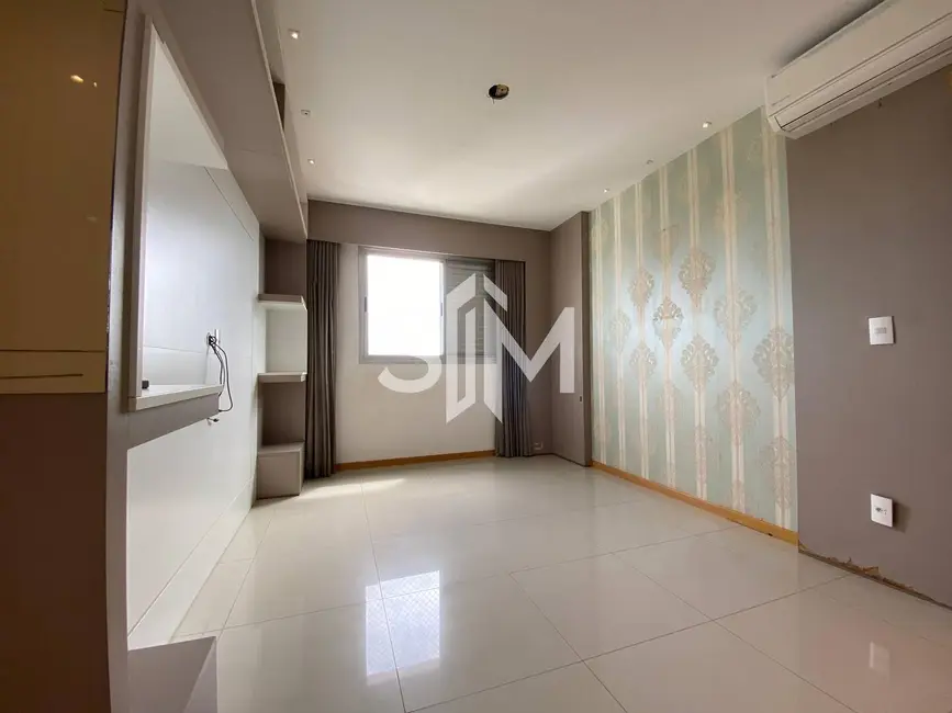 Apartamento com 4 quartos à venda, 206m2 em Duque de Caxias, Cuiaba - MT - imagem 7 Foto 7 de Apartamento com 4 quartos à venda, 206m2 em Duque de Caxias, Cuiaba - MT