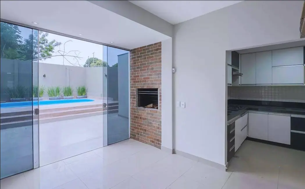 Foto 3 de Casa com 3 quartos à venda, 192m2 em Santa Rosa, Cuiaba - MT