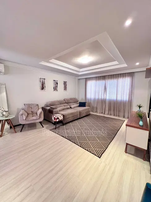 Foto 4 de Casa com 4 quartos à venda, 354m2 em Jardim das Américas, Cuiaba - MT