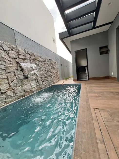 Foto 3 de Casa de Condomínio com 3 quartos à venda, 138m2 em Ribeirão do Lipa, Cuiaba - MT