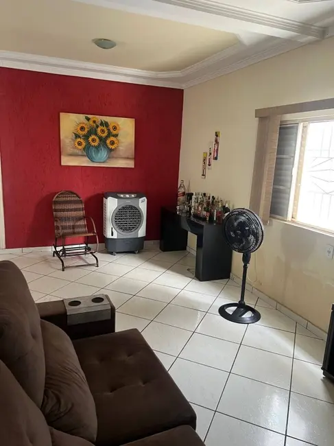 Casa com 3 quartos à venda em Centro-Norte, Varzea Grande - MT - imagem 9 Foto 9 de Casa com 3 quartos à venda em Centro-Norte, Varzea Grande - MT