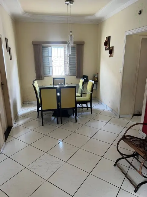 Casa com 3 quartos à venda em Centro-Norte, Varzea Grande - MT - imagem 8 Foto 8 de Casa com 3 quartos à venda em Centro-Norte, Varzea Grande - MT