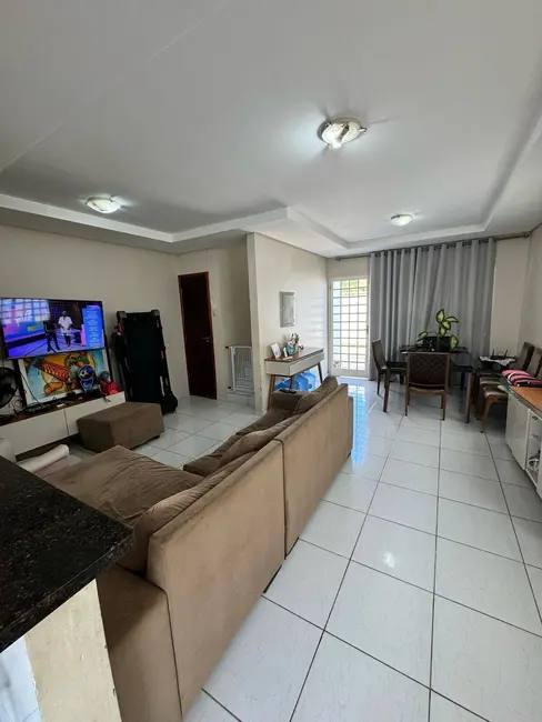 Foto 9 de Casa com 3 quartos à venda, 186m2 em Santa Rosa, Cuiaba - MT