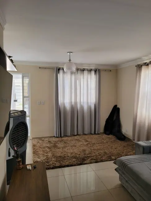 Casa com 3 quartos à venda, 360m2 em Morada do Ouro, Cuiaba - MT - imagem 3 Foto 3 de Casa com 3 quartos à venda, 360m2 em Morada do Ouro, Cuiaba - MT