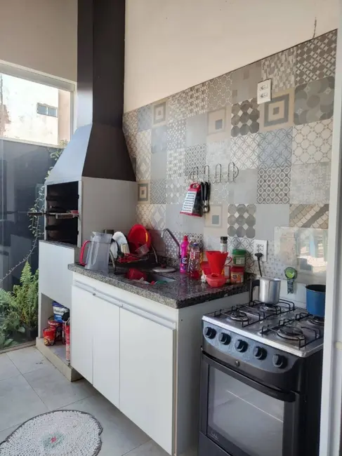 Casa de Condomínio com 2 quartos à venda, 100m2 em Jardim Imperial, Cuiaba - MT - imagem 4 Foto 4 de Casa de Condomínio com 2 quartos à venda, 100m2 em Jardim Imperial, Cuiaba - MT