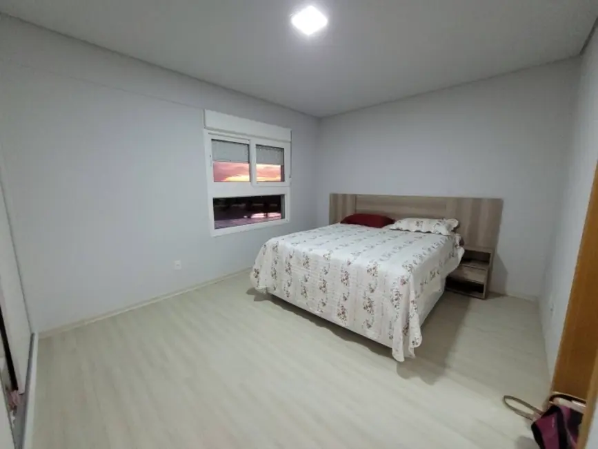 Foto 5 de Apartamento com 3 quartos para alugar, 155m2 em Ribeirão do Lipa, Cuiaba - MT