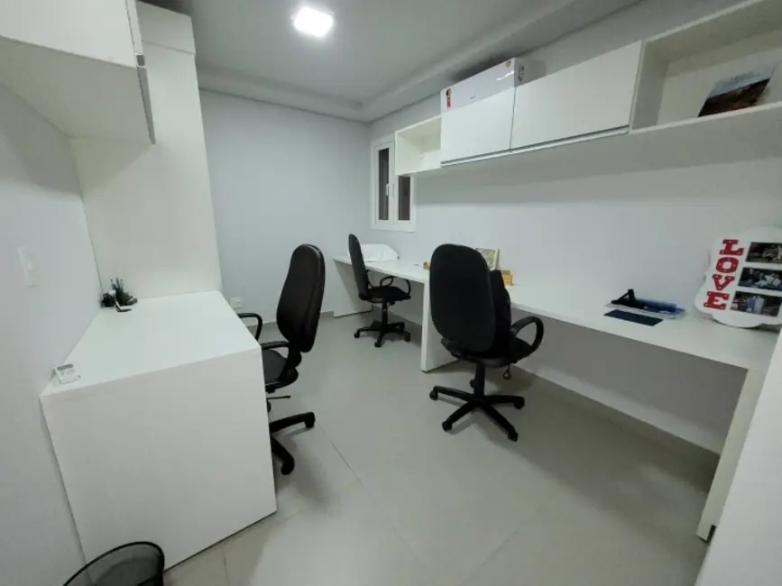 Foto 7 de Apartamento com 3 quartos para alugar, 155m2 em Ribeirão do Lipa, Cuiaba - MT
