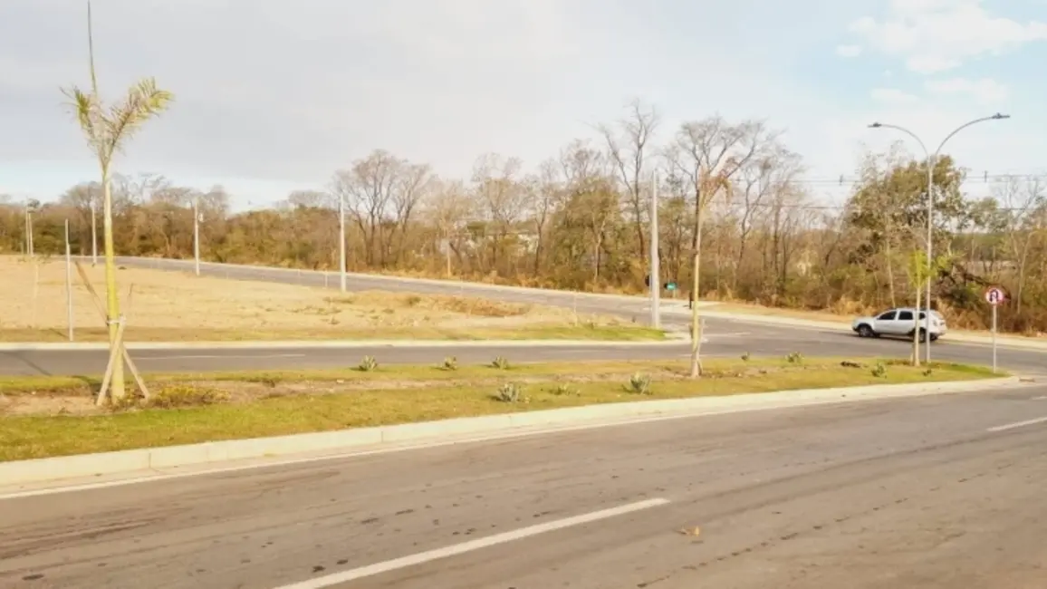 Terreno / Lote à venda, 270m2 em Cuiaba - MT - imagem 8 Foto 8 de Terreno / Lote à venda, 270m2 em Cuiaba - MT