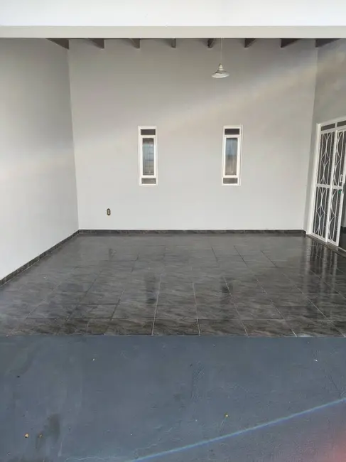 Casa com 4 quartos à venda em Canelas, Varzea Grande - MT - imagem 2 Foto 2 de Casa com 4 quartos à venda em Canelas, Varzea Grande - MT
