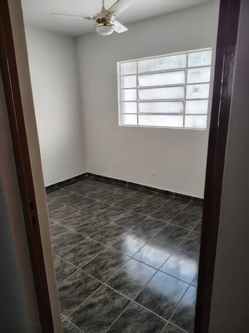 Casa com 4 quartos à venda em Canelas, Varzea Grande - MT - imagem 7 Foto 7 de Casa com 4 quartos à venda em Canelas, Varzea Grande - MT