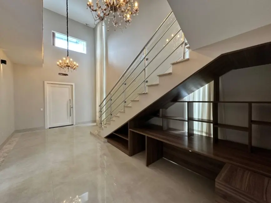 Foto 9 de Casa de Condomínio com 4 quartos à venda, 375m2 em Condomínio Belvedere, Cuiaba - MT