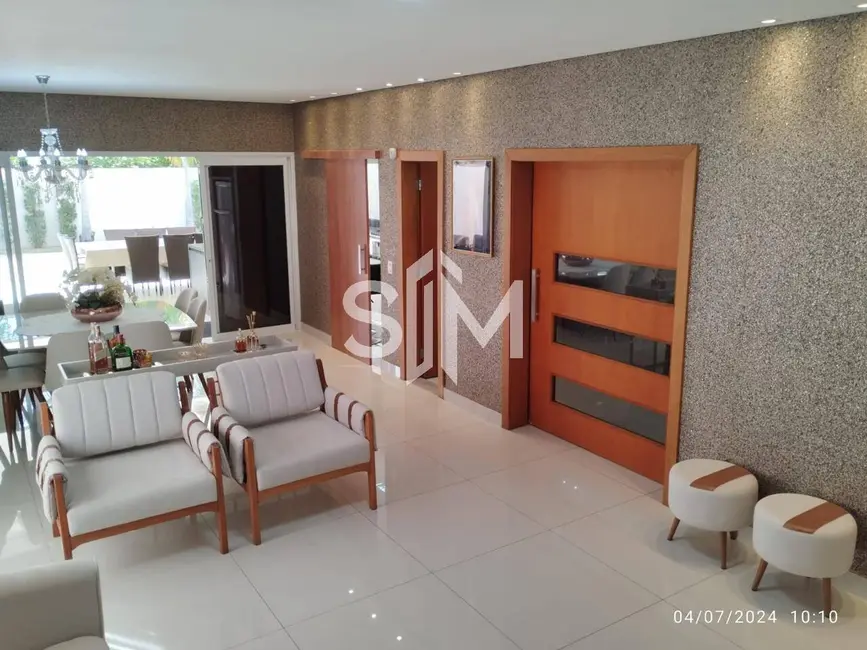 Foto 1 de Casa de Condomínio com 3 quartos à venda, 394m2 em Jardim Itália, Cuiaba - MT
