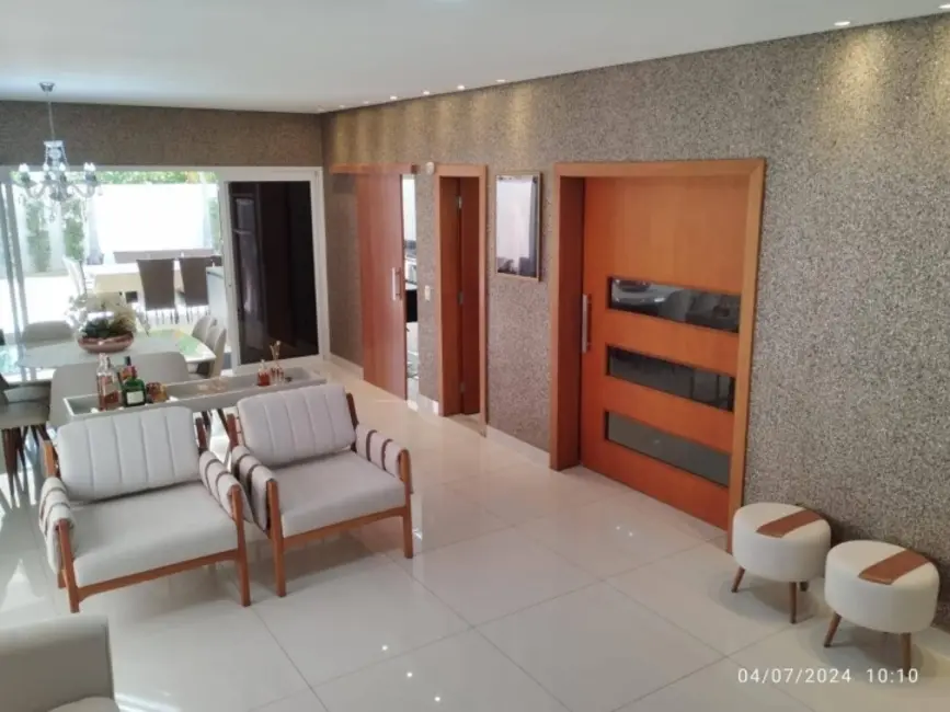 Casa de Condomínio com 3 quartos à venda, 394m2 em Jardim Itália, Cuiaba - MT - imagem 1 Foto 1 de Casa de Condomínio com 3 quartos à venda, 394m2 em Jardim Itália, Cuiaba - MT