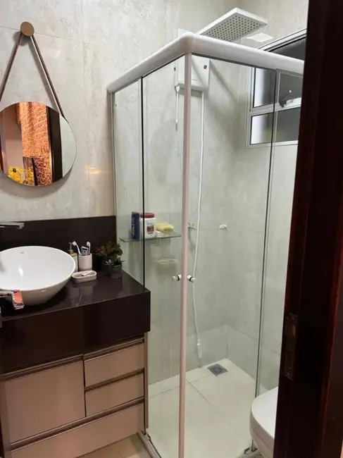 Casa de Condomínio com 2 quartos à venda, 120m2 em Jardim Imperial, Cuiaba - MT - imagem 4 Foto 4 de Casa de Condomínio com 2 quartos à venda, 120m2 em Jardim Imperial, Cuiaba - MT