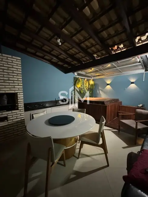 Foto 1 de Casa de Condomínio com 2 quartos à venda, 120m2 em Jardim Imperial, Cuiaba - MT