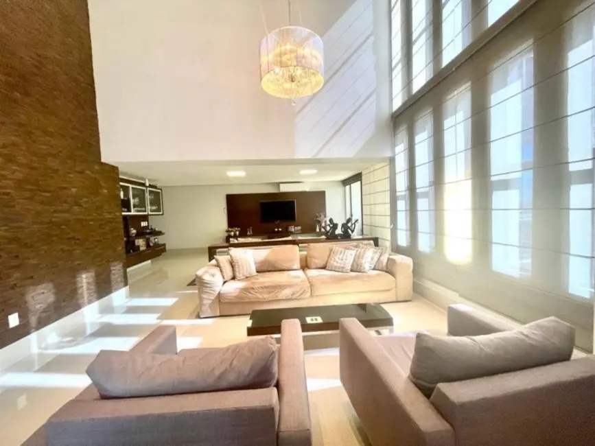 Cobertura com 4 quartos à venda, 452m2 em Jardim das Américas, Cuiaba - MT - imagem 9 Foto 9 de Cobertura com 4 quartos à venda, 452m2 em Jardim das Américas, Cuiaba - MT