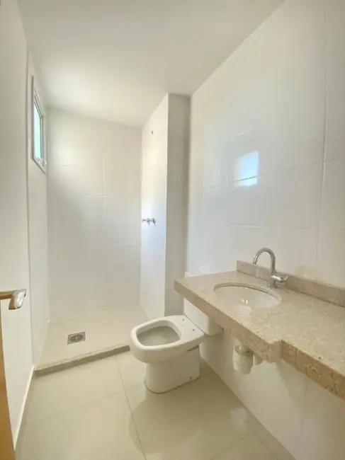 Apartamento com 4 quartos à venda, 226m2 em Quilombo, Cuiaba - MT - imagem 8 Foto 8 de Apartamento com 4 quartos à venda, 226m2 em Quilombo, Cuiaba - MT