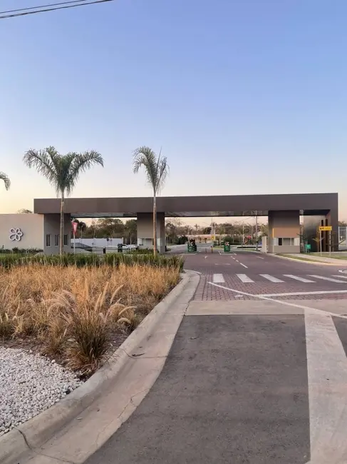 Lote de Condomínio à venda, 215m2 em Areão, Cuiaba - MT - imagem 2 Foto 2 de Lote de Condomínio à venda, 215m2 em Areão, Cuiaba - MT