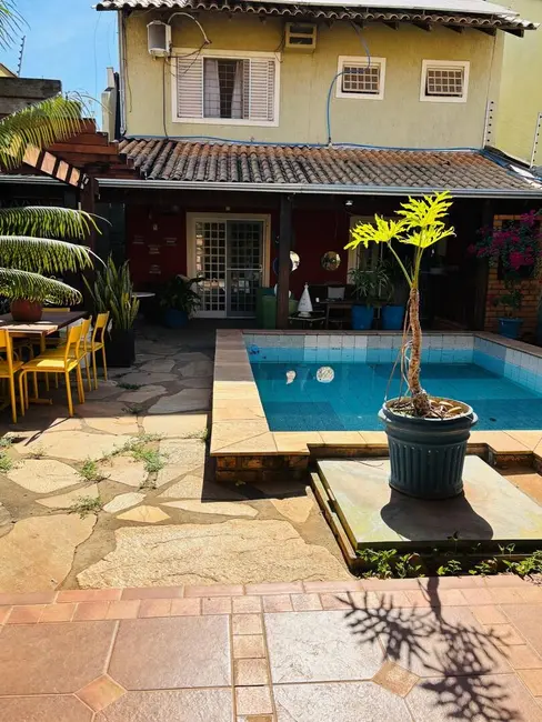 Foto 1 de Casa com 2 quartos à venda, 276m2 em Santa Rosa, Cuiaba - MT