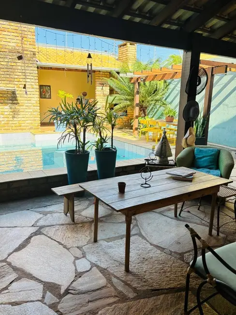 Foto 2 de Casa com 2 quartos à venda, 276m2 em Santa Rosa, Cuiaba - MT