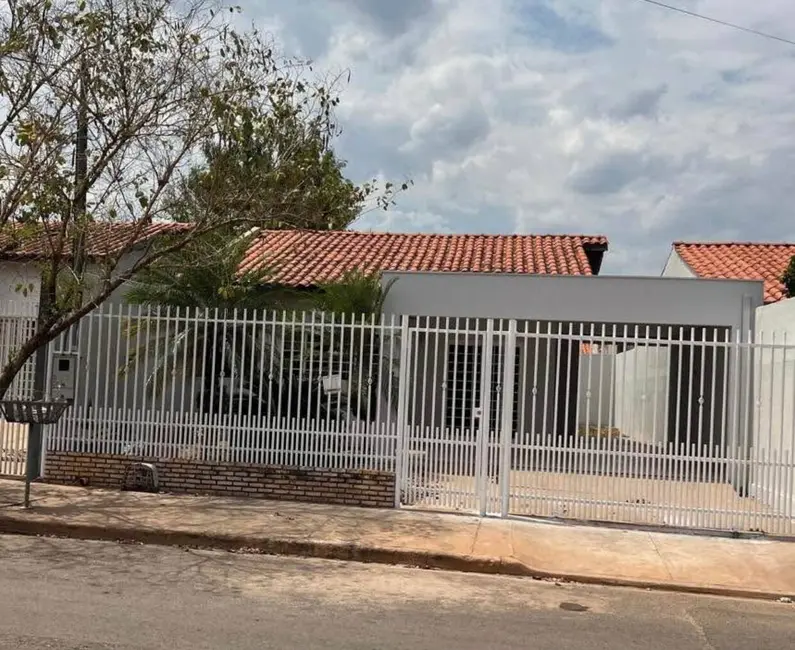 Casa com 3 quartos à venda, 44m2 em Residencial Nova Canaã, Cuiaba - MT - imagem 1 Foto 1 de Casa com 3 quartos à venda, 44m2 em Residencial Nova Canaã, Cuiaba - MT