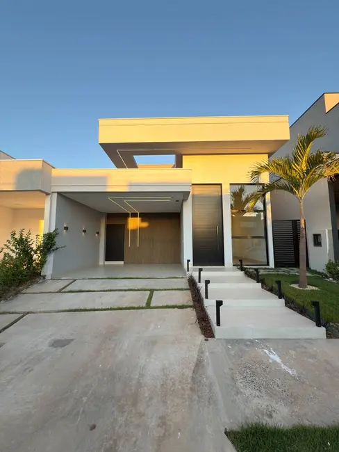 Casa de Condomínio com 3 quartos à venda, 148m2 em Centro-Norte, Cuiaba - MT - imagem 1 Foto 1 de Casa de Condomínio com 3 quartos à venda, 148m2 em Centro-Norte, Cuiaba - MT