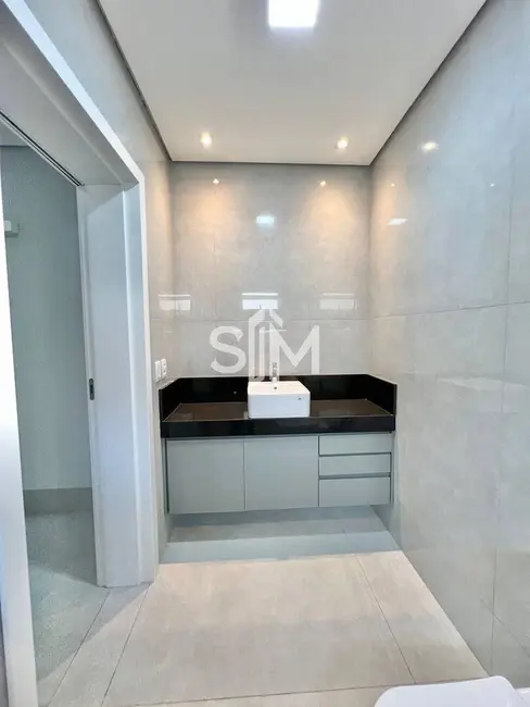 Casa com 3 quartos à venda, 251m2 em Morada dos Nobres, Cuiaba - MT - imagem 9 Foto 9 de Casa com 3 quartos à venda, 251m2 em Morada dos Nobres, Cuiaba - MT