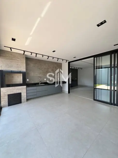 Casa com 3 quartos à venda, 251m2 em Morada dos Nobres, Cuiaba - MT - imagem 2 Foto 2 de Casa com 3 quartos à venda, 251m2 em Morada dos Nobres, Cuiaba - MT