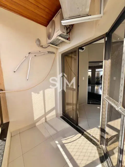 Apartamento com 3 quartos à venda e para alugar, 245m2 em Quilombo, Cuiaba - MT - imagem 4 Foto 4 de Apartamento com 3 quartos à venda e para alugar, 245m2 em Quilombo, Cuiaba - MT