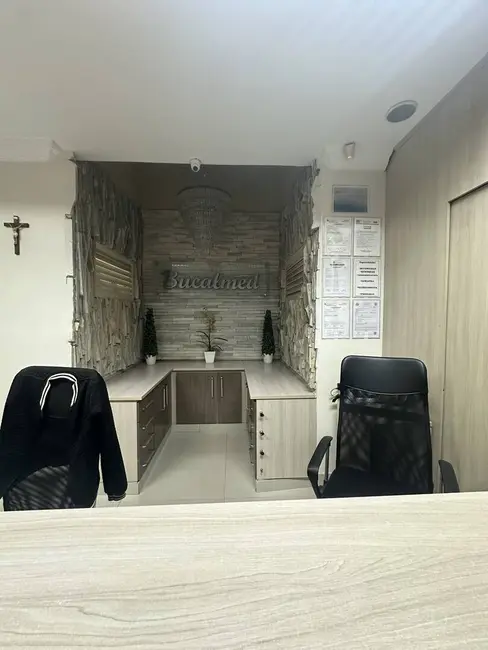 Sala Comercial à venda, 800m2 em Araés, Cuiaba - MT - imagem 3 Foto 3 de Sala Comercial à venda, 800m2 em Araés, Cuiaba - MT