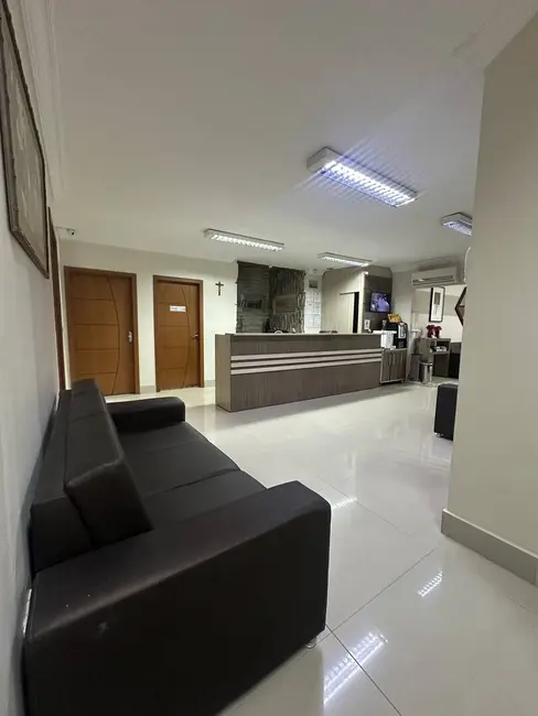 Sala Comercial à venda, 800m2 em Araés, Cuiaba - MT - imagem 4 Foto 4 de Sala Comercial à venda, 800m2 em Araés, Cuiaba - MT